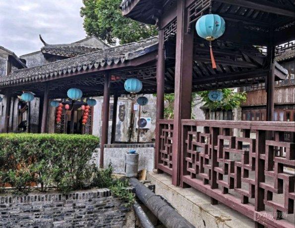 她被誉为“人间尤物”,女人味都快溢出屏幕,但是却有个男人的名字