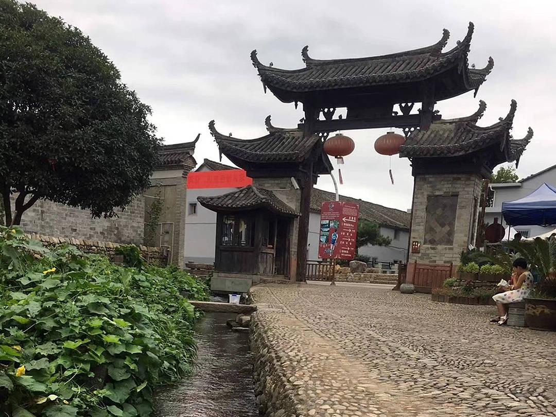 小猪佩奇小小冒险